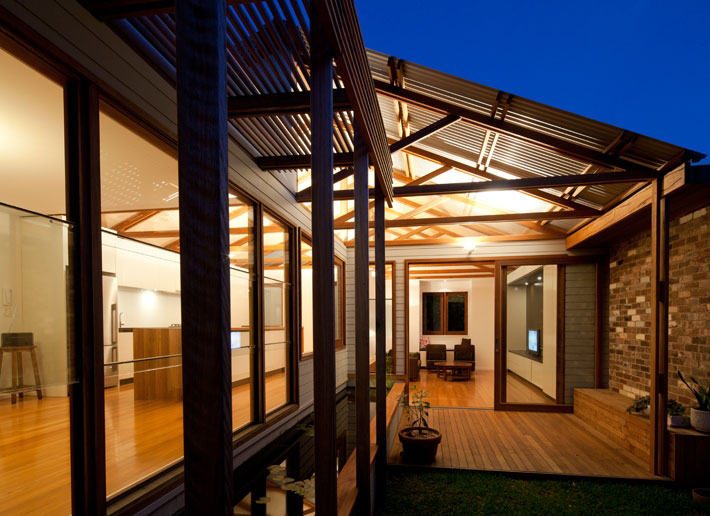 house-night-2